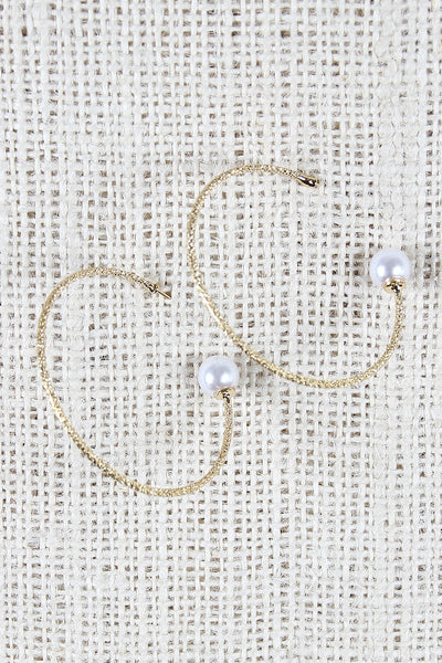 Textured Hoop and Pearl Earrings